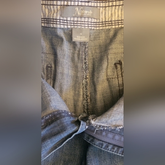 Women's Size 6 Mid Length Natural Reflections BNWOT Denim Shorts. ✨️ - Picture 6 of 9